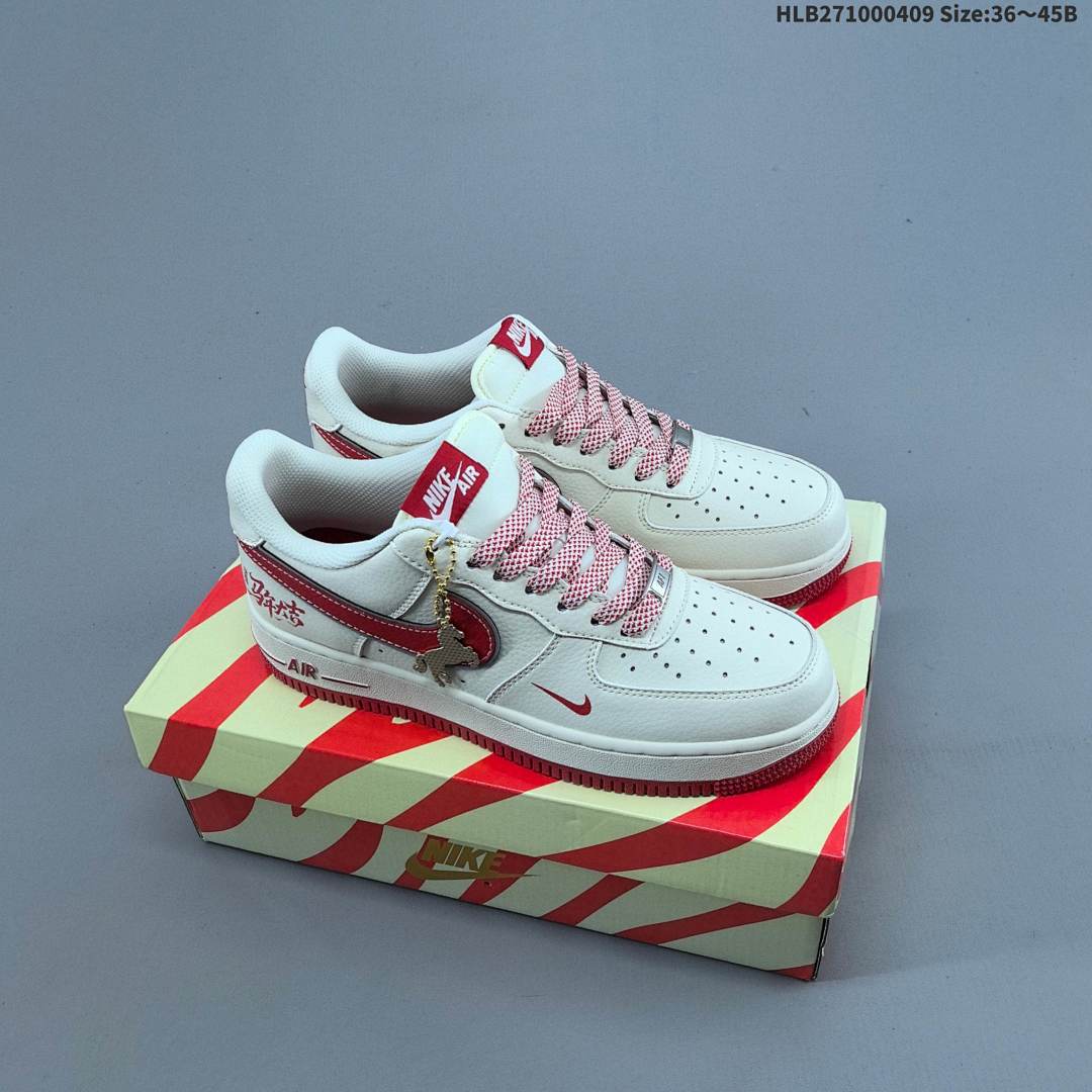 NIKE AIR FORCE 1‘07 LV8