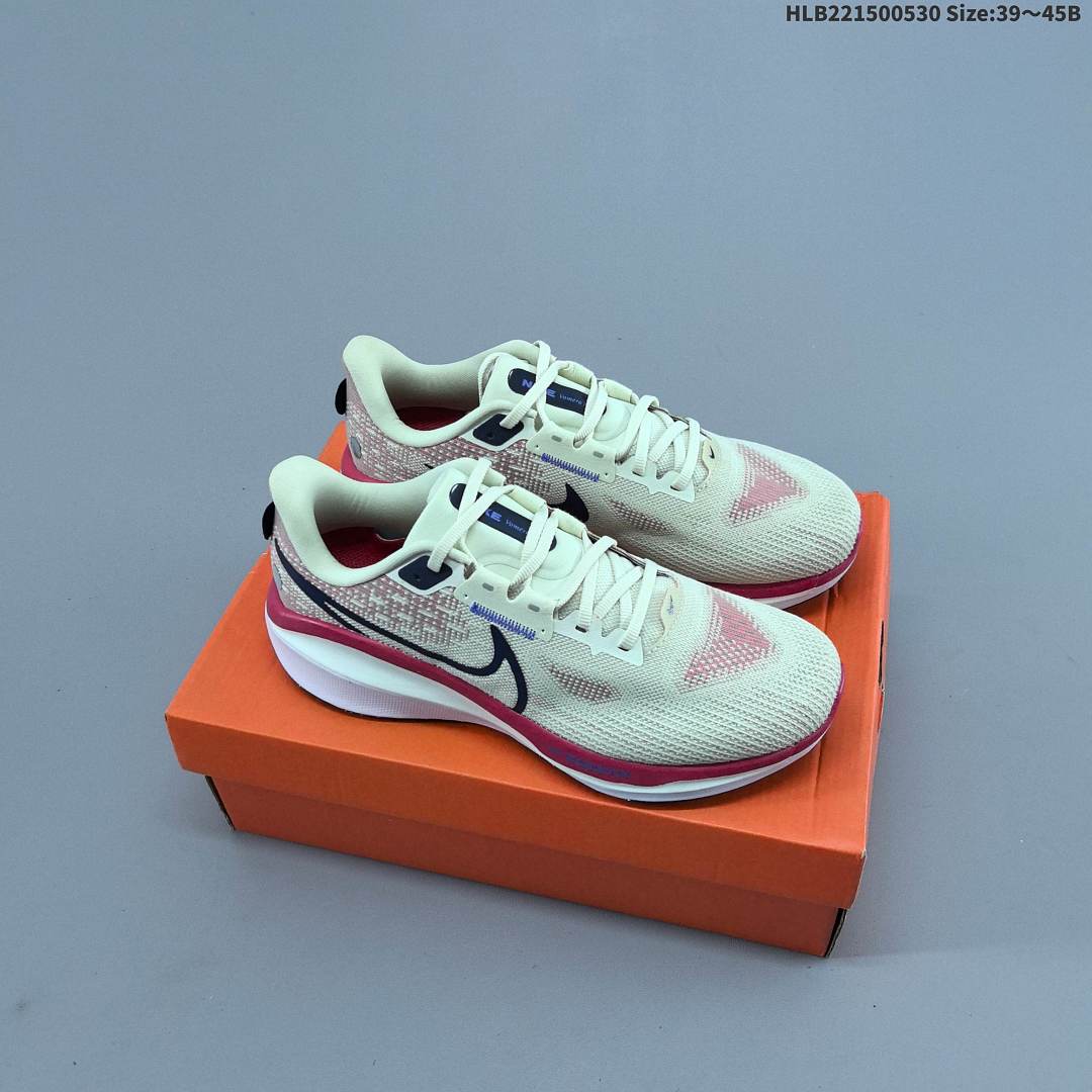 NIKE Air Zoom Vomero 17 Zoom