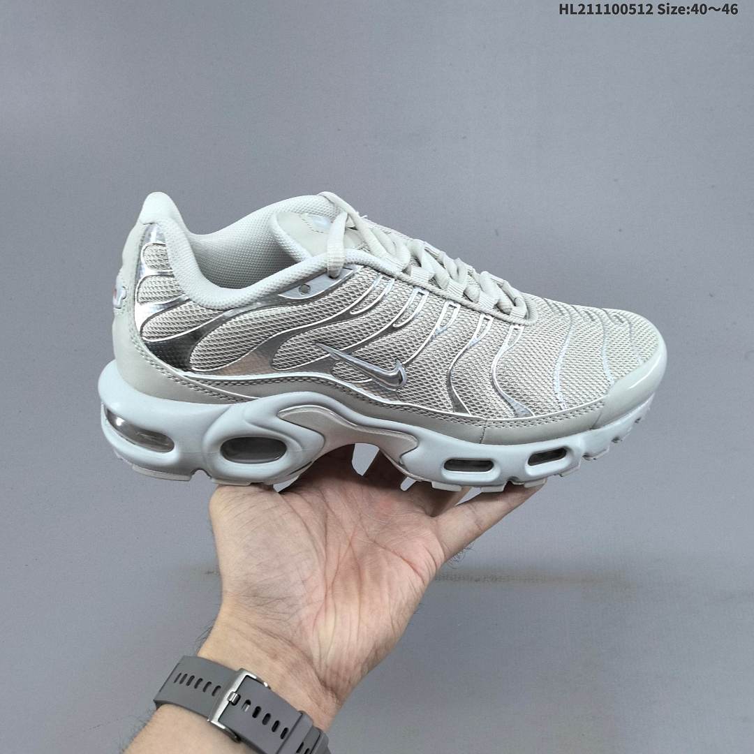 Nike Air Max Plus TPU - foto 4