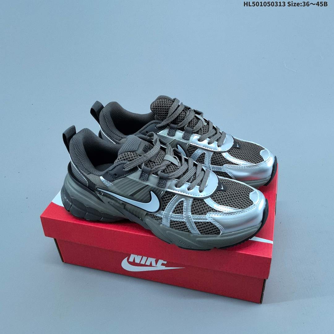 NIKE V2K RUN Swoosh Bill Bower - foto 7