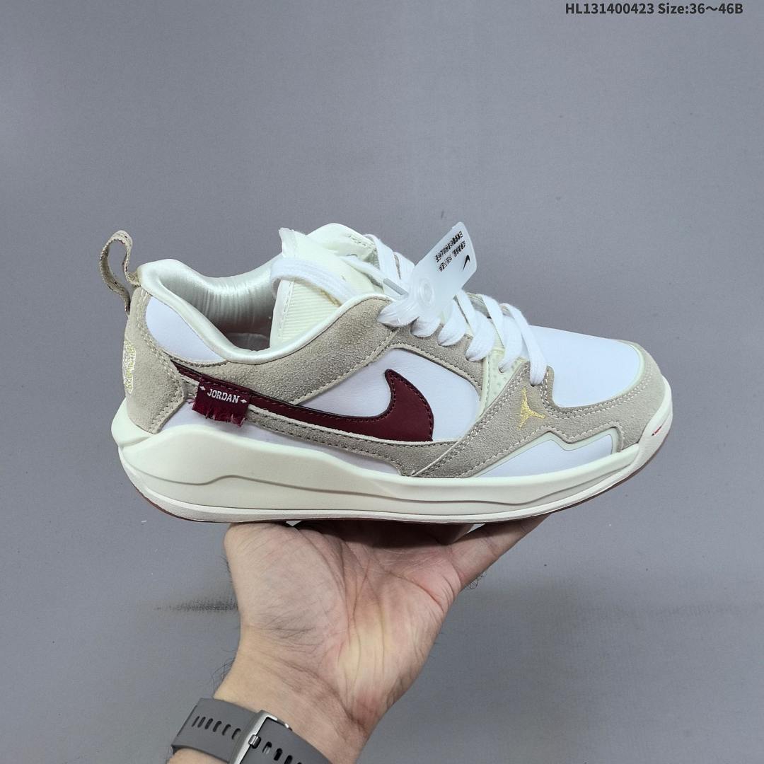 NIKE Jordan CMFT ERA 261 - foto 3