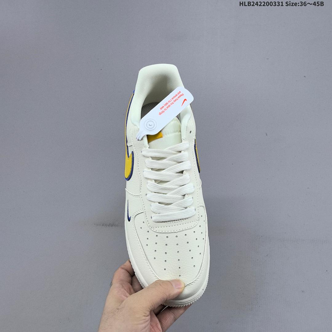 Nike Air Force1 07 low FV36 - foto 5
