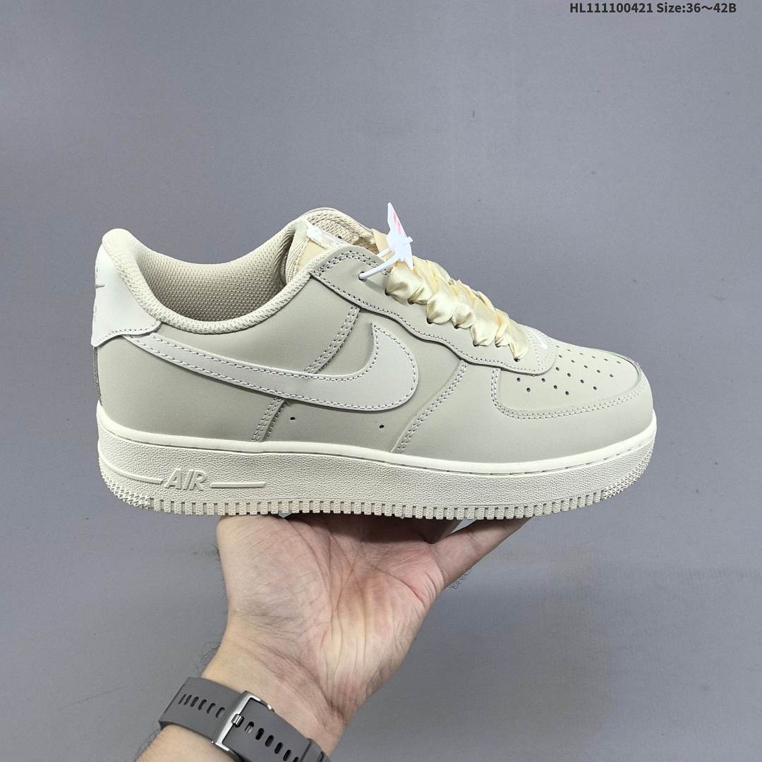 Nike Air Force 1 & x27;07 Low - foto 2