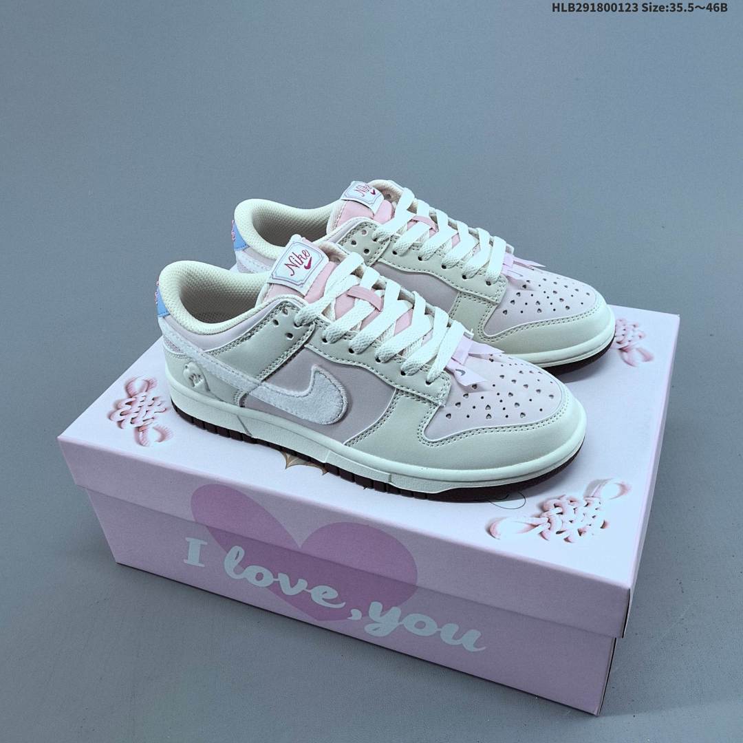 Nike Dunk Low Retro ‘DIY ’