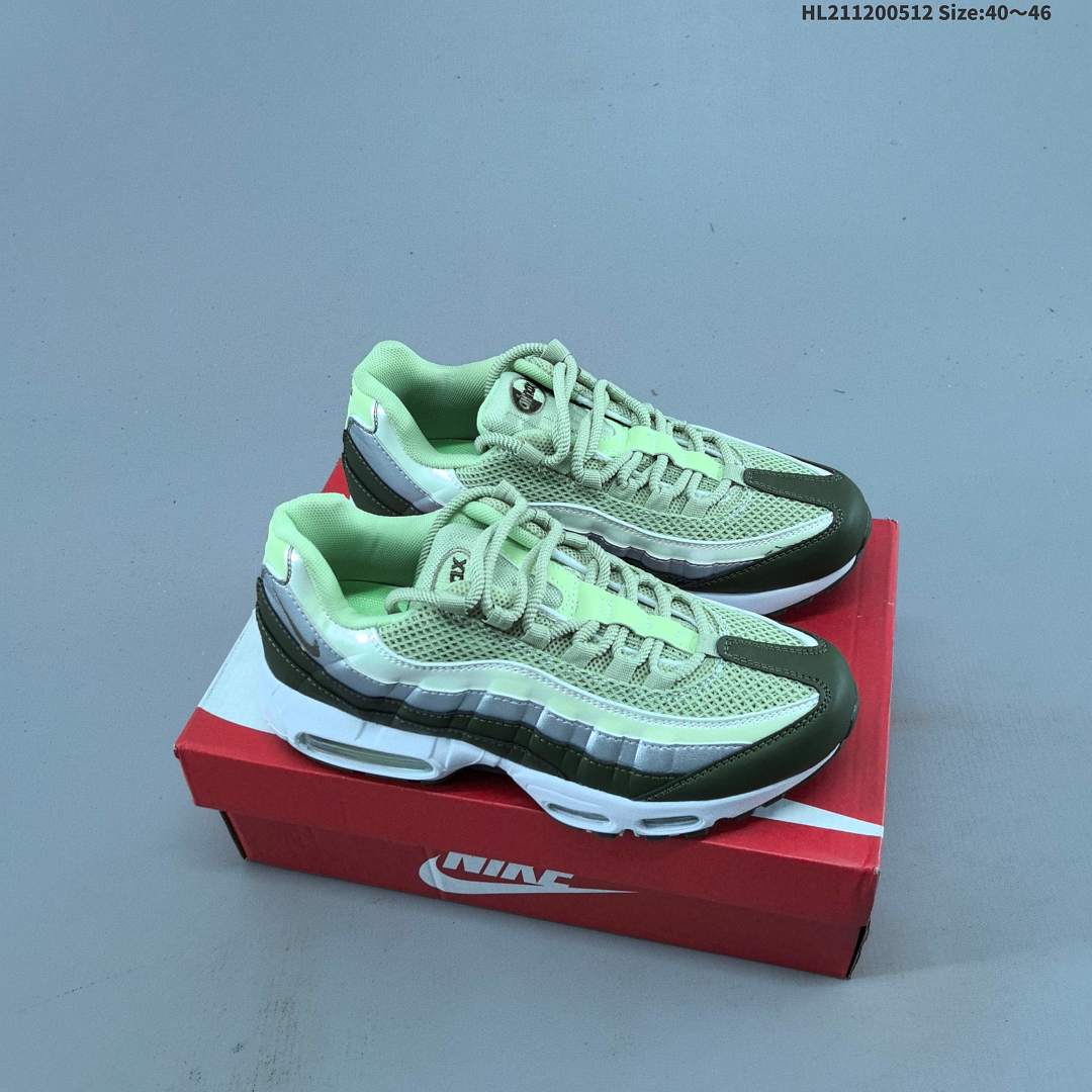 NIKE AIR MAX 95 TT 300 ID Size 46 - foto 8
