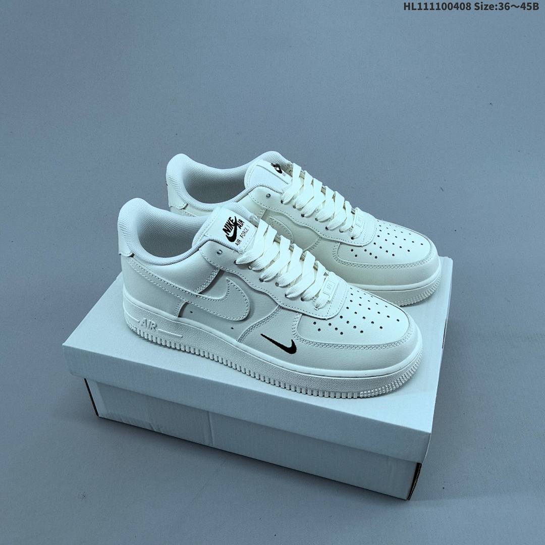 NIKE AIR FORCE 1‘07 -133 Siz