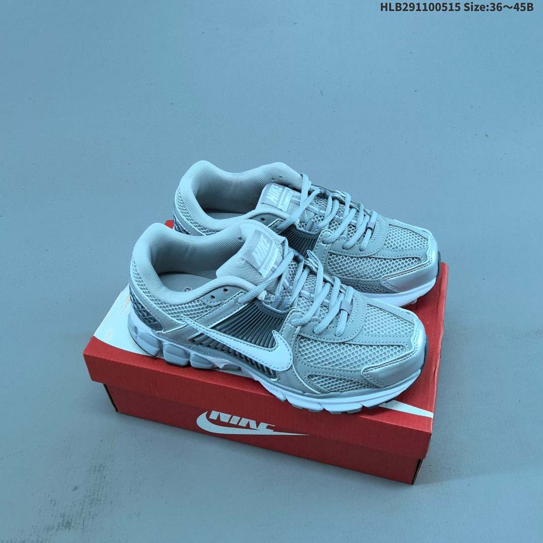 Nike Zoom Vomero 5 -002 - foto 12