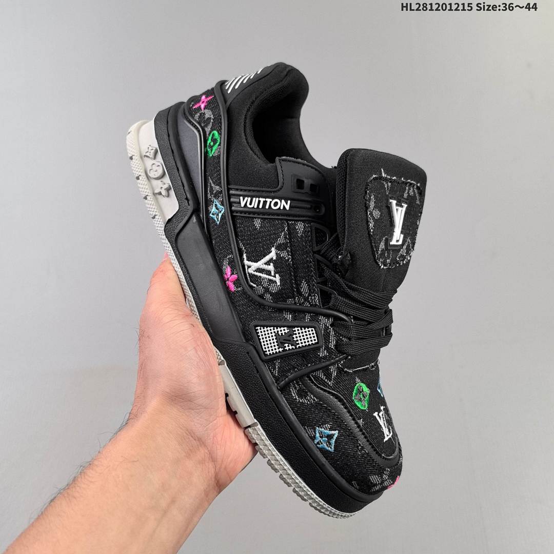 Louis Vuitton Trainer Sneaker Low LV ID Size 44 - foto 7