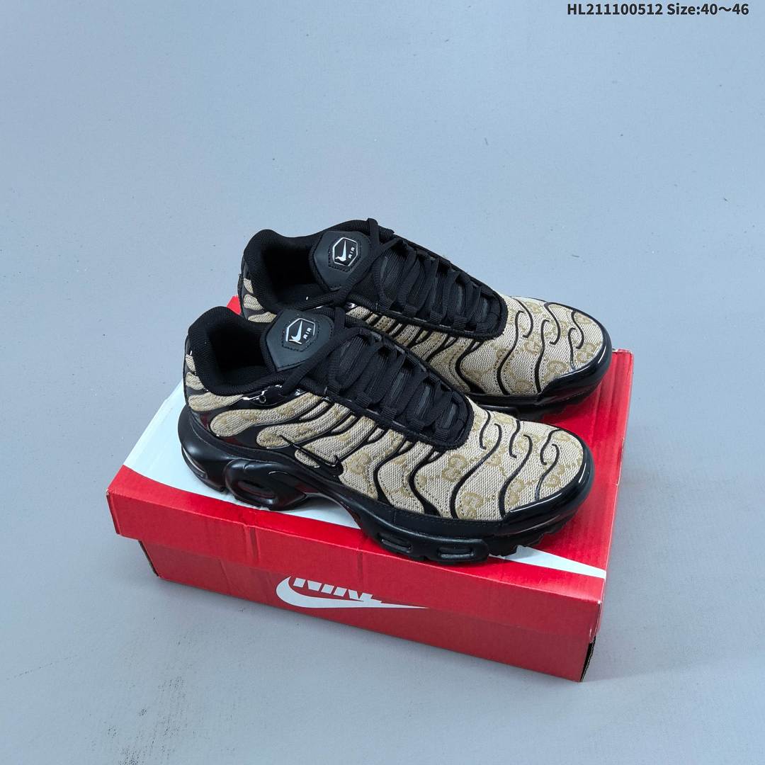 Nike Air Max Plus TPU - foto 6