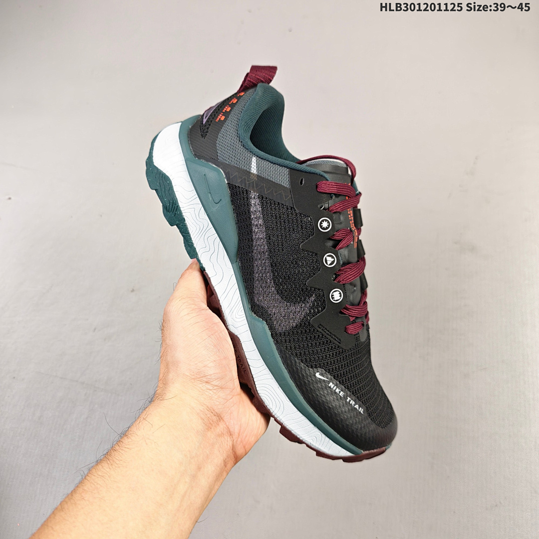 NIKE REACT WILDHORSE 8 NIKE Wildhorse 8