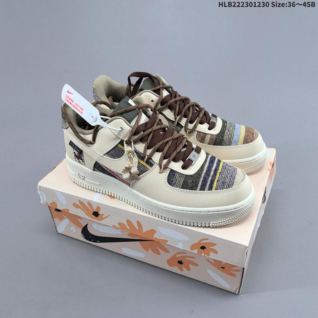 NIKE AIR FORCE 1‘07 LV8 23