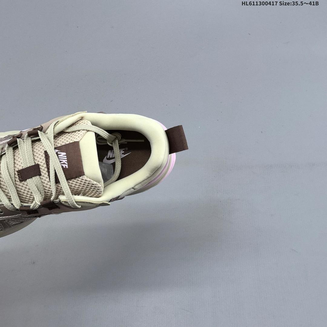 NIKE V2K RUN Swoosh Bill Bowerm - foto 9