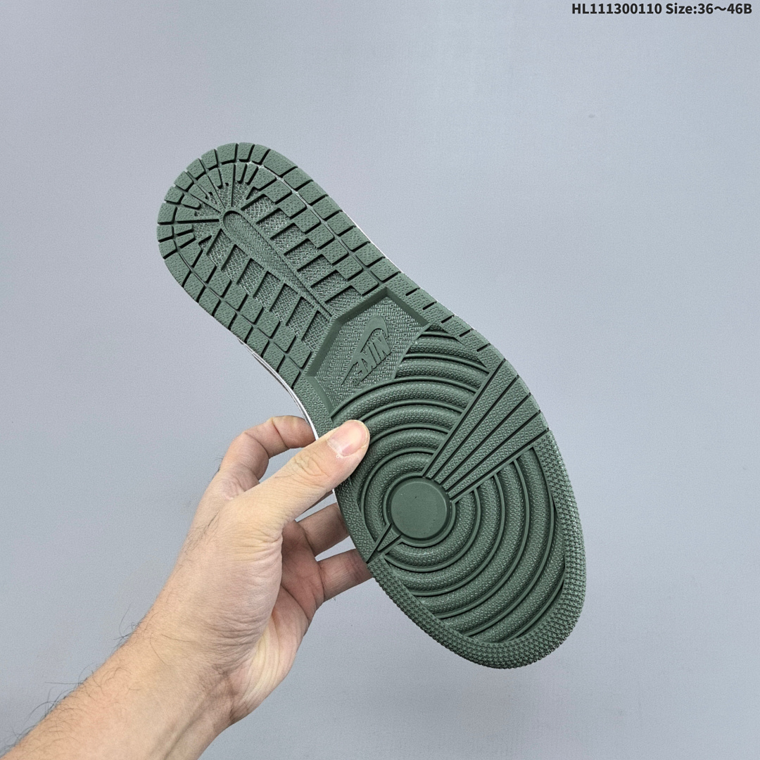Nike Air Jordan 1 Low OG AJ1 1 -300 3 - foto 4