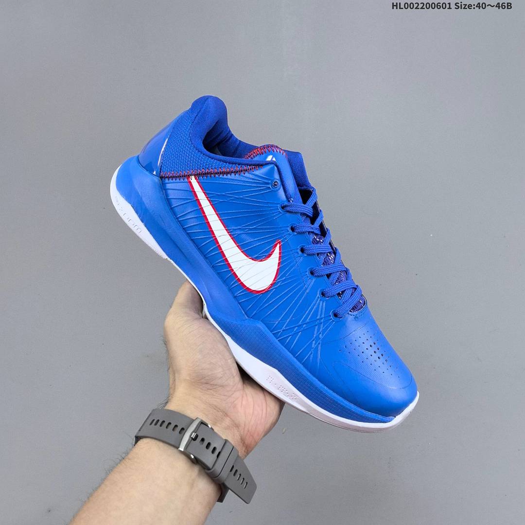 Caitlin Clark x Nike Kobe 5 Protro 5 - foto 3