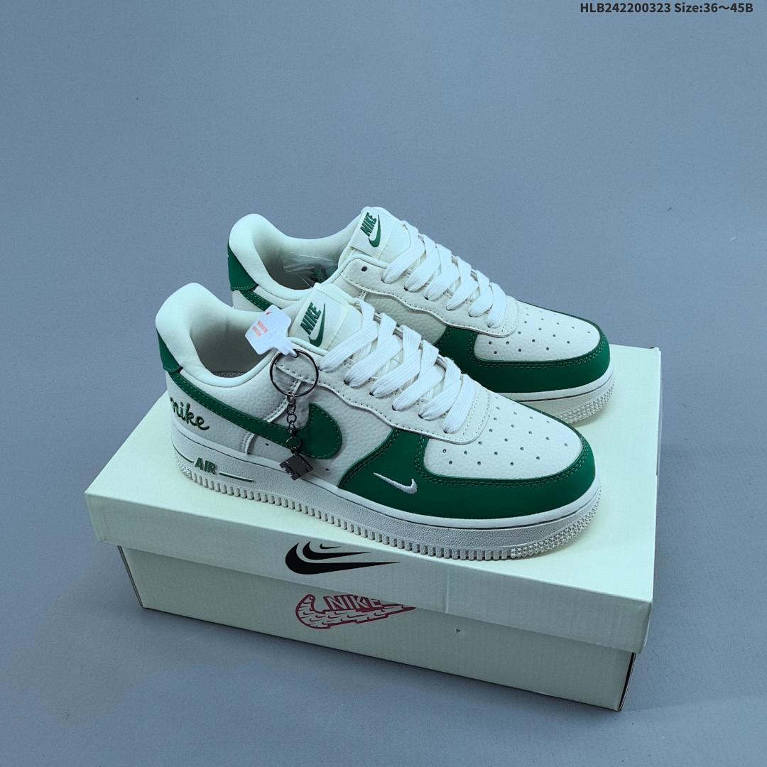 NIKE AIR FORCE 1‘07 LV8 -111