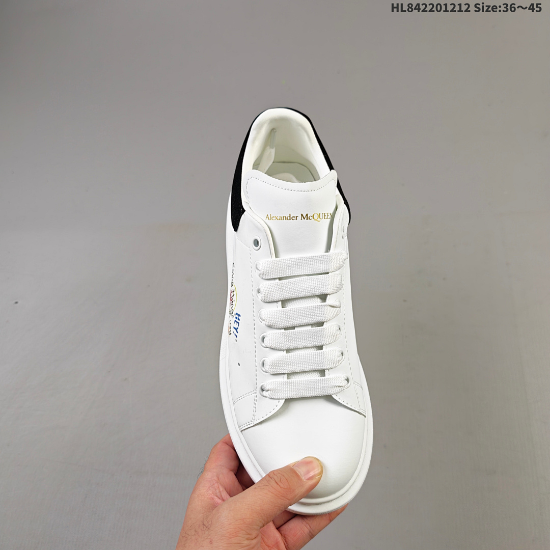 - · Alexander McQueen Oversized Sneakers HL842201212 Size - foto 4