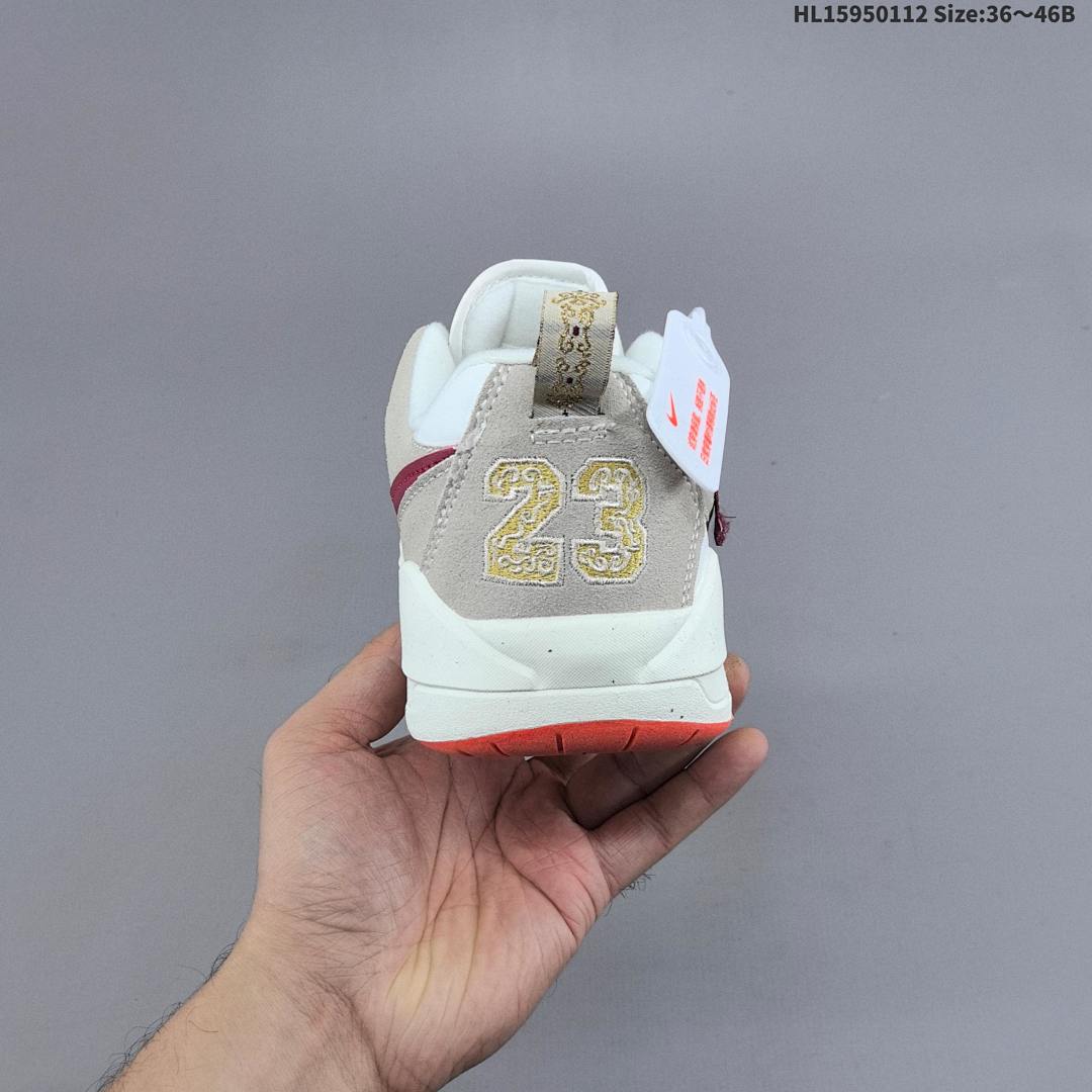 Nike Air Jordan CMFT Era 261 - foto 5