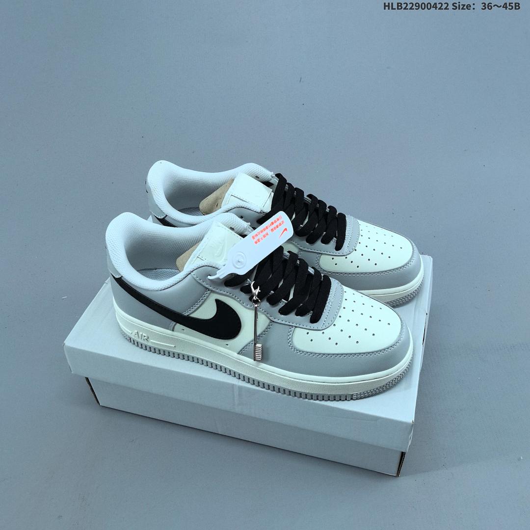NIKE AIR FORCE 1‘07 LV8 - foto 17