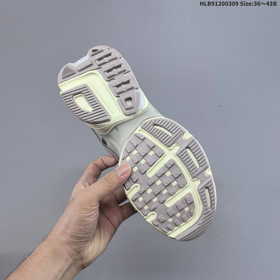 NIKE V2K RUN Swoosh Bill Bower - foto 7