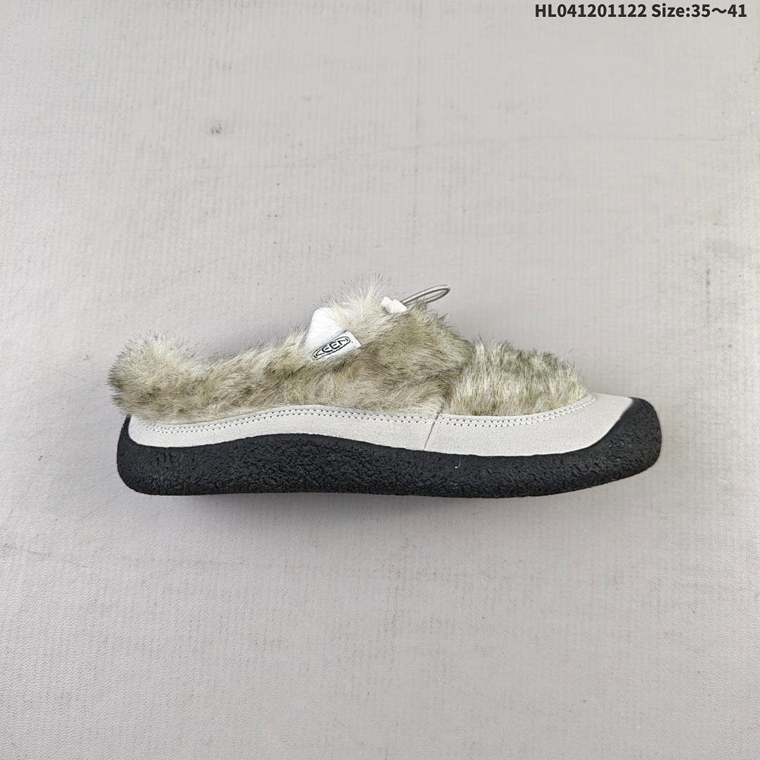 KEEN Howser 3 Slide