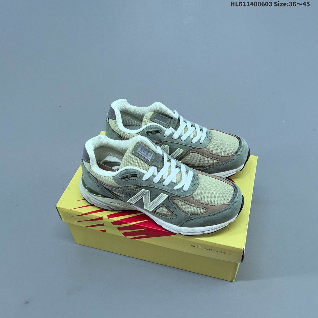 New Balance U990 “ 1982 “ ”990