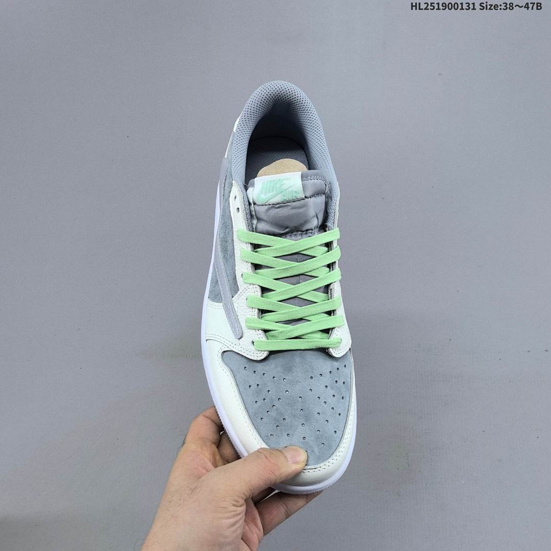Nike Air Jordan 1 x Travis Scott AJ1 - foto 6
