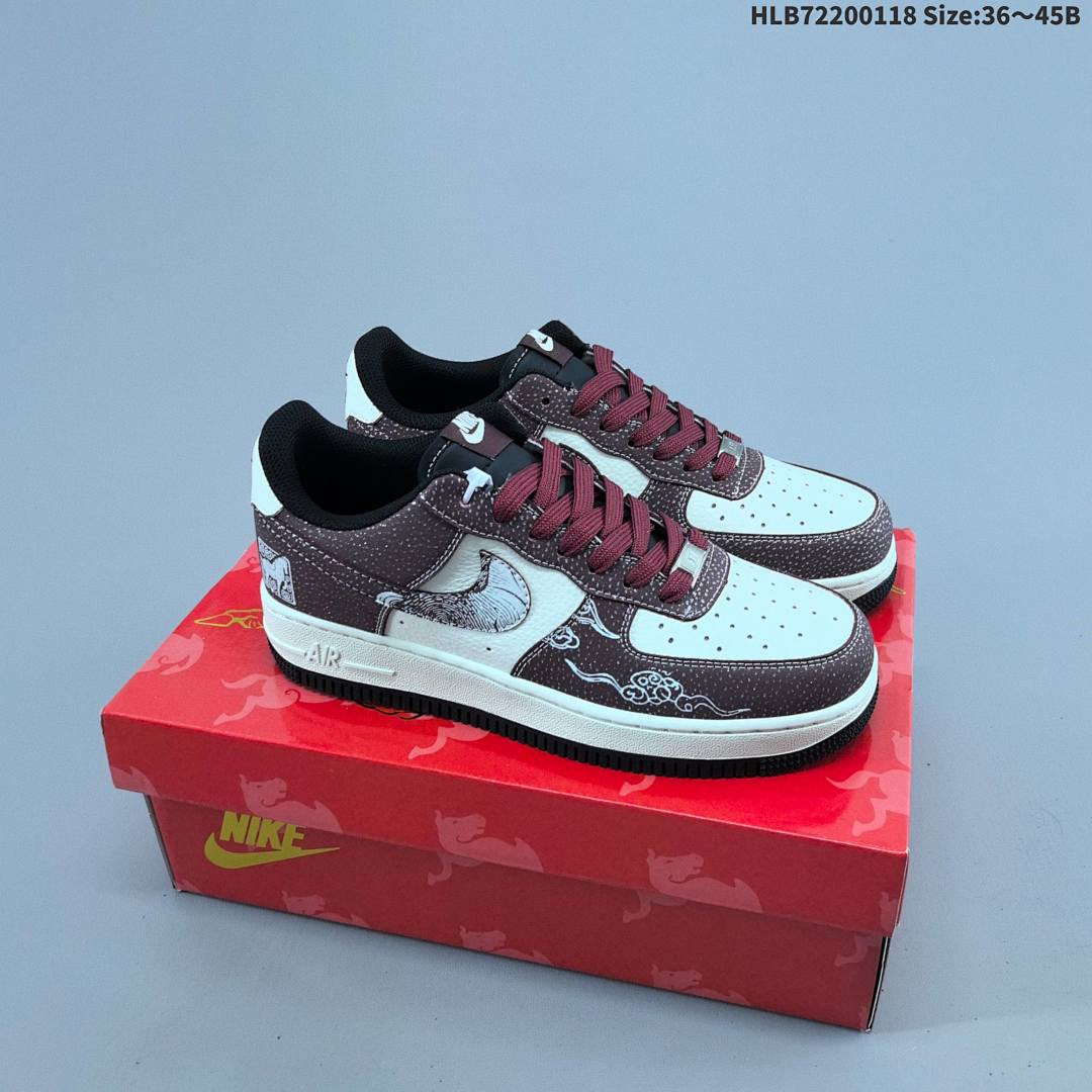 NIKE AIR FORCE 1‘07 LV8