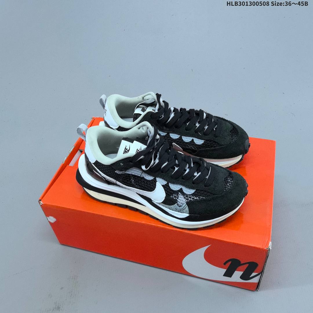Nike Vaporwaffle Sacai 50 Pegasus VaporFly - foto 7