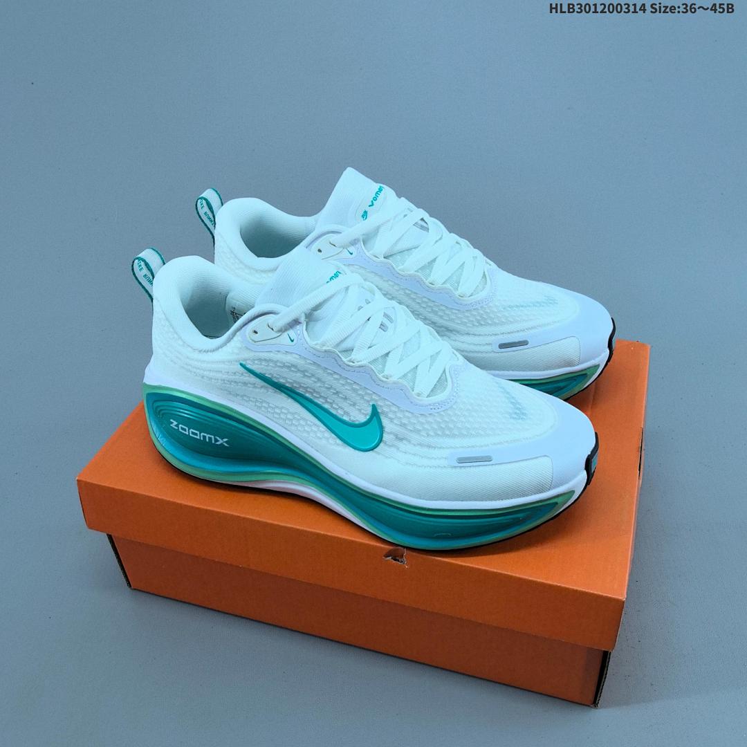 Nike Vomero Plus Swoosh Vomero Plus Swoosh - foto 14