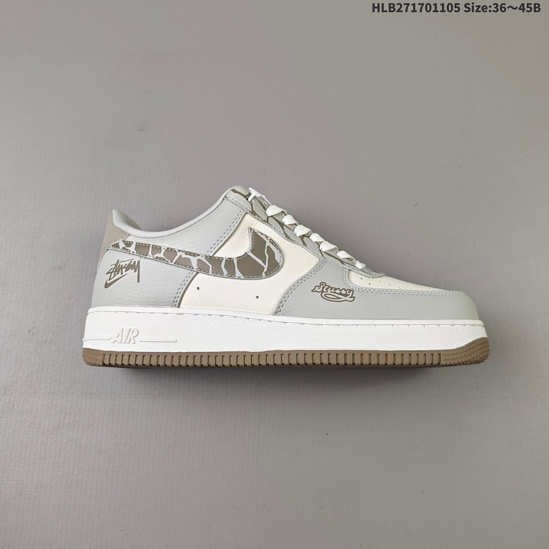 NIKE AIR FORCE 1‘07 :XJ9168-004 Siz