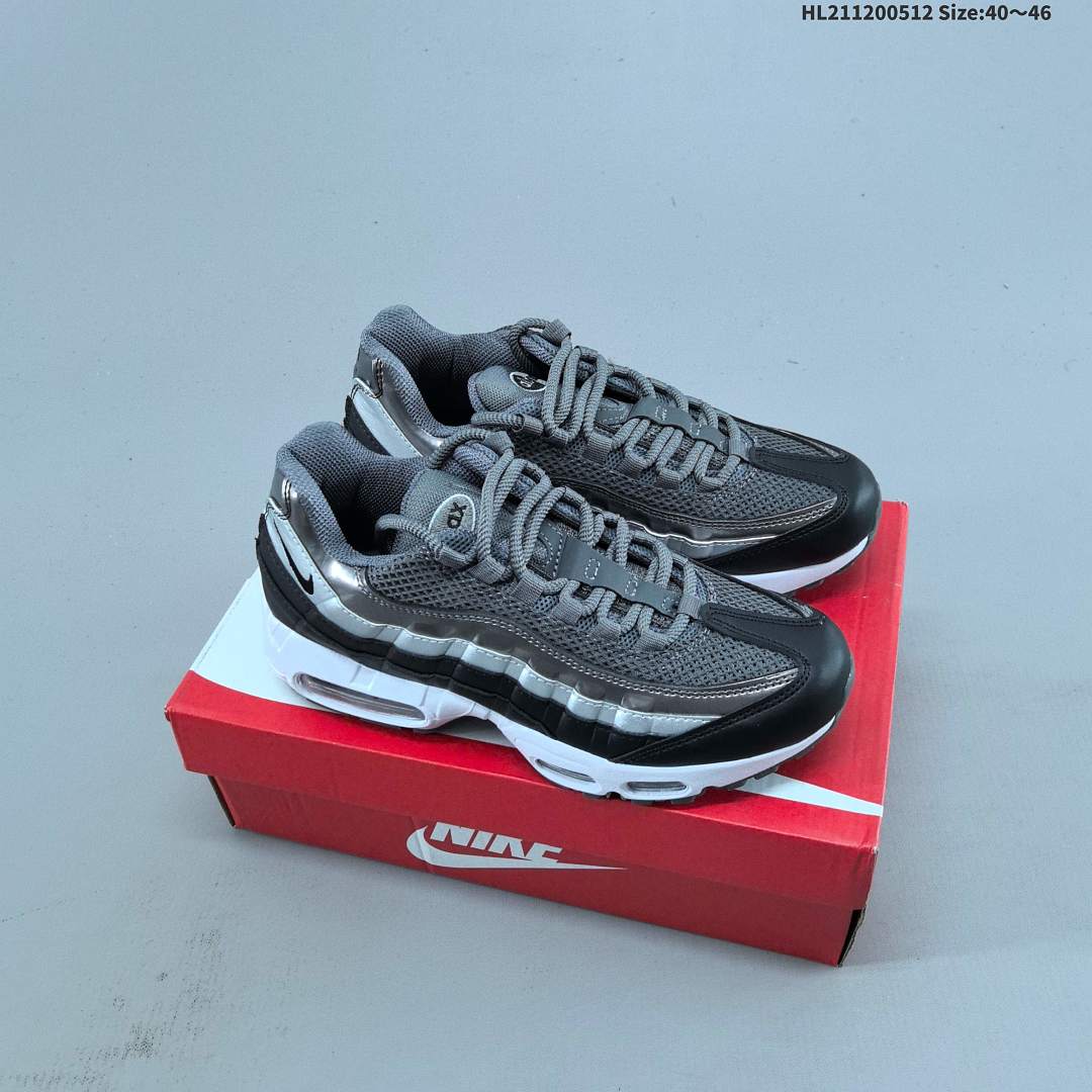 NIKE AIR MAX 95 TT 300 ID Size 46