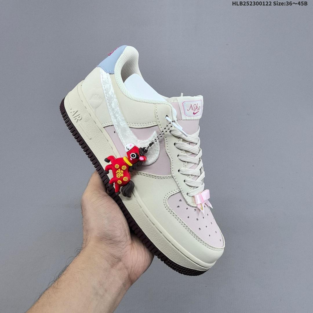 Nike Air Force1 07 low - foto 8