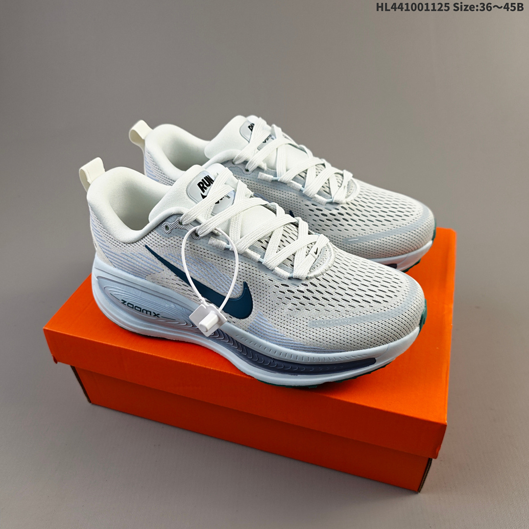 Nike VOMERO 18X Nike VOMERO 18 HM6803 100 - foto 3