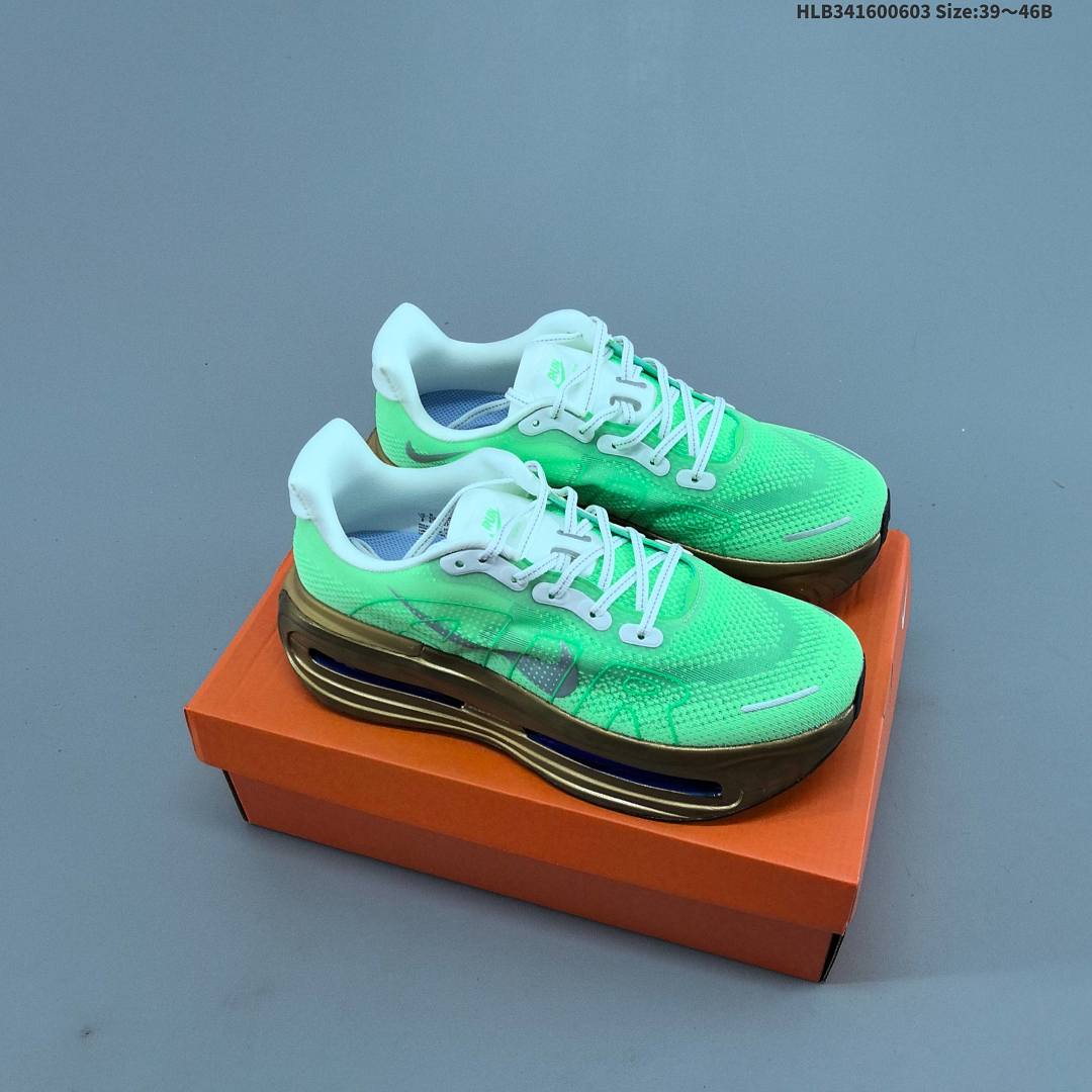 Nike VOMERO PREMIUM ReactX Air Zoom - foto 21