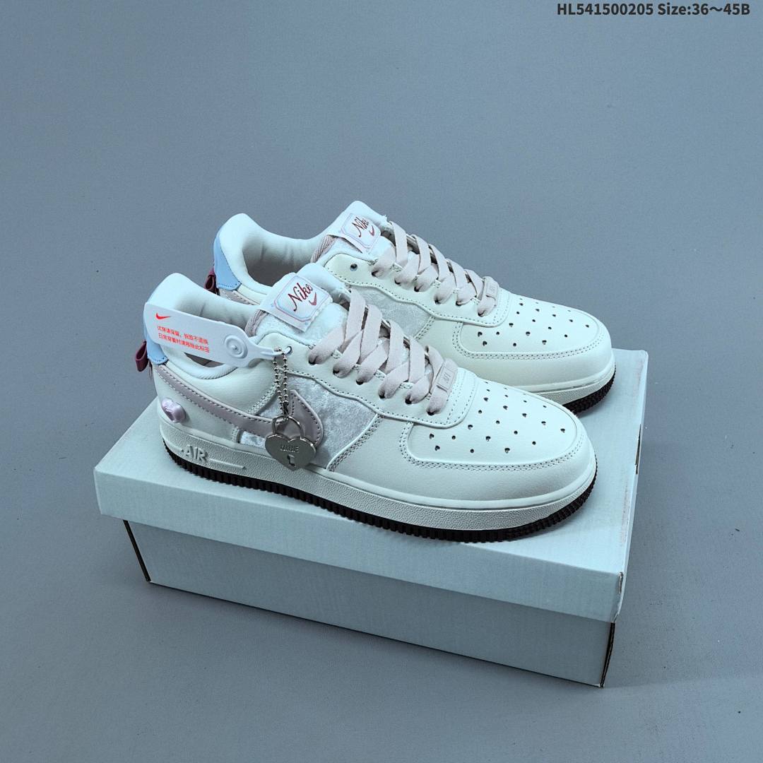 NIKE AIR FORCE 1‘07 LV8 -161