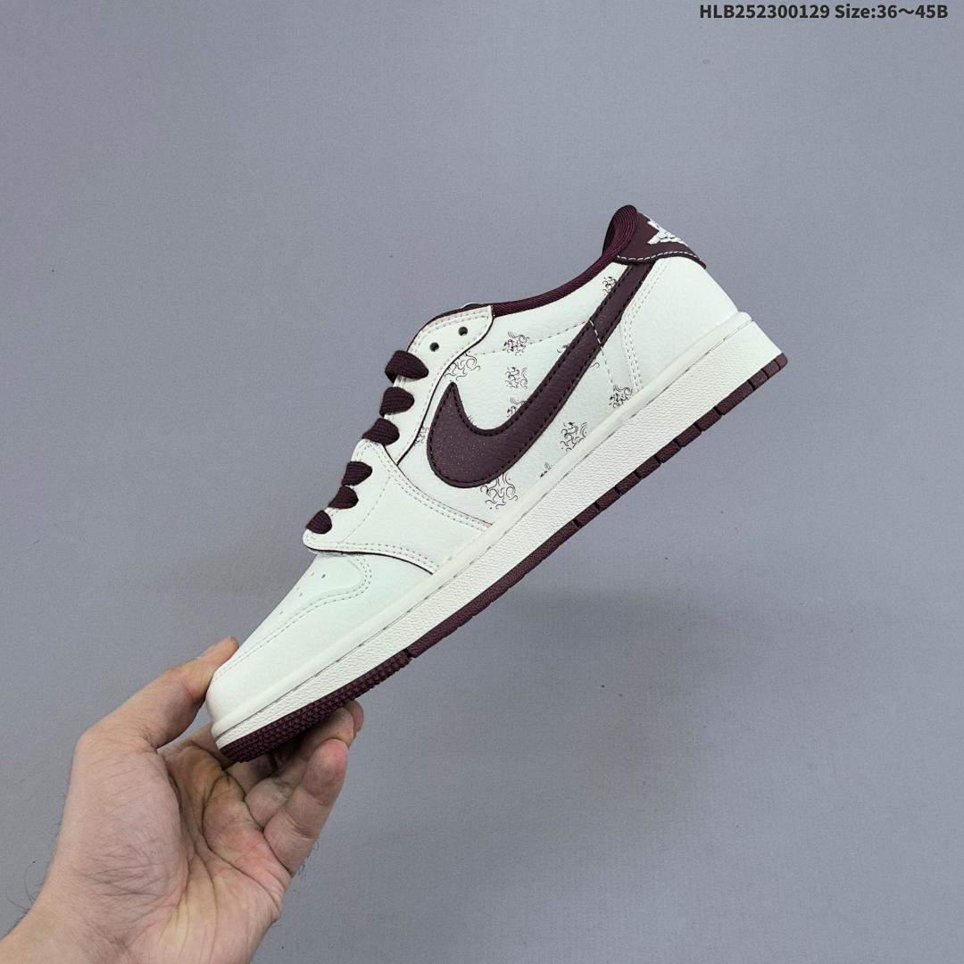 Nike Air Jordan 1 x Travis Scott AJ1 ‘DIY’ - foto 3