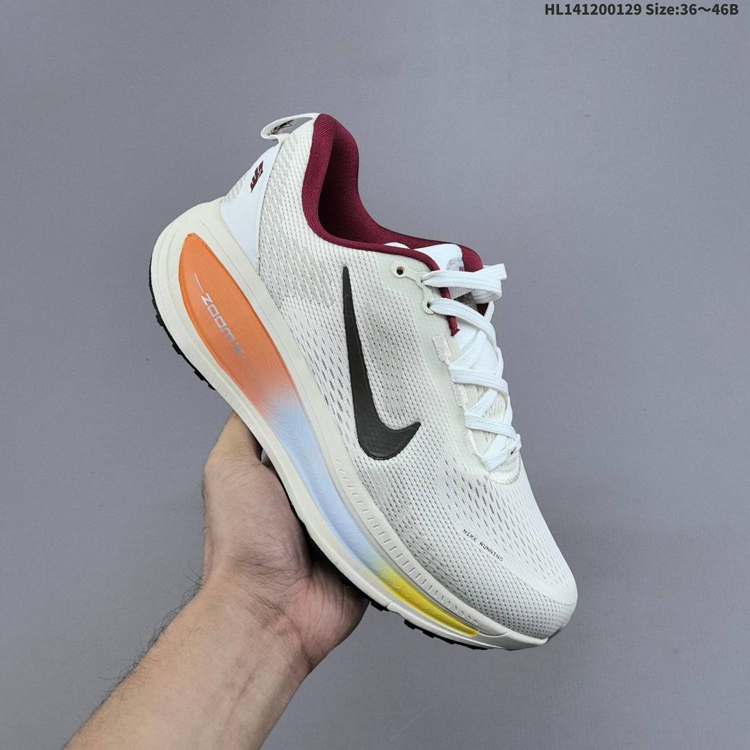 Nike VOMERO PLUS ReactX Air Zoom - foto 8