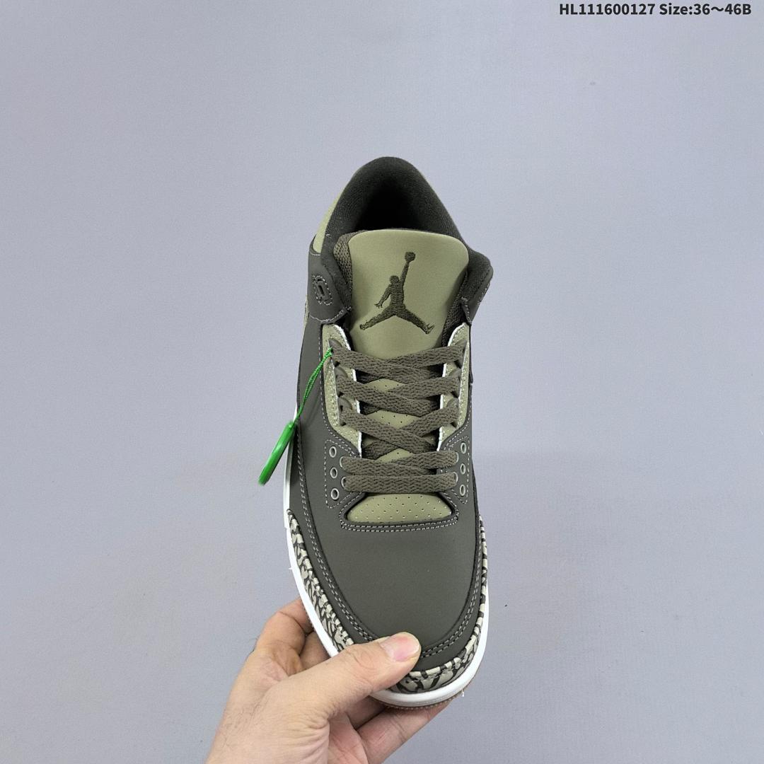 Nike Air Jordan 3 Retro · AJ3 -202 4 - foto 6