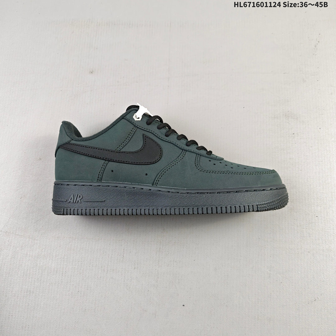 NIKE AIR FORCE 1‘07 LV8 -001