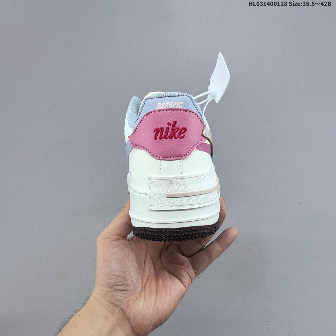 NIKE WMNS Air Force 1 Shadow - foto 5