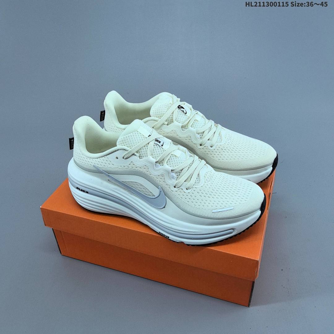 Nike Air Winflo 12 -001 HL211300115 Size 45 - foto 2