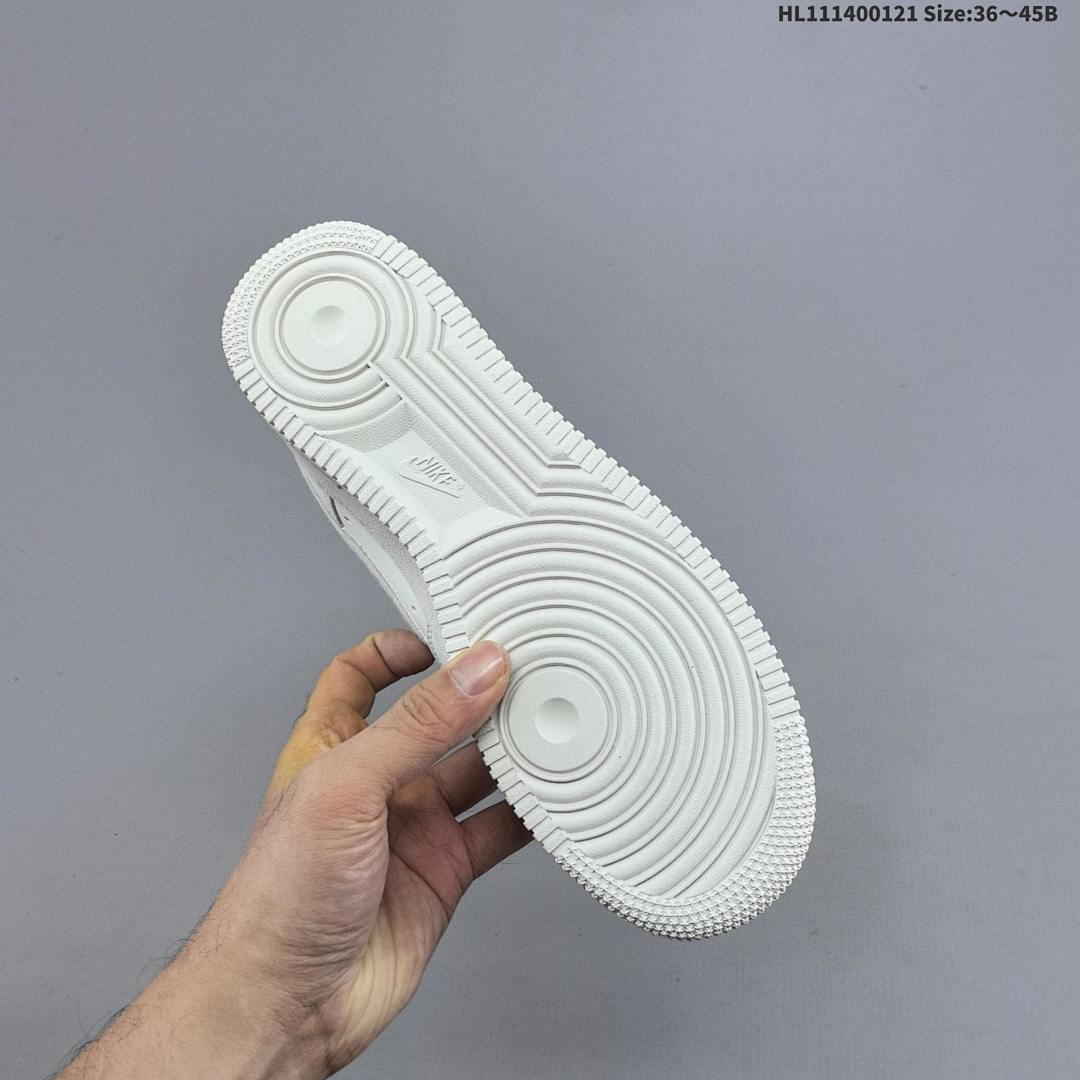 NIKE AIR FORCE 1‘07 LV8 - foto 4