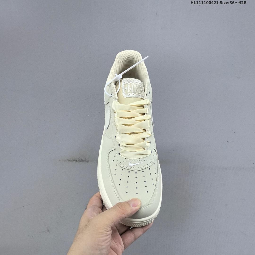 Nike Air Force 1 & x27;07 Low - foto 2
