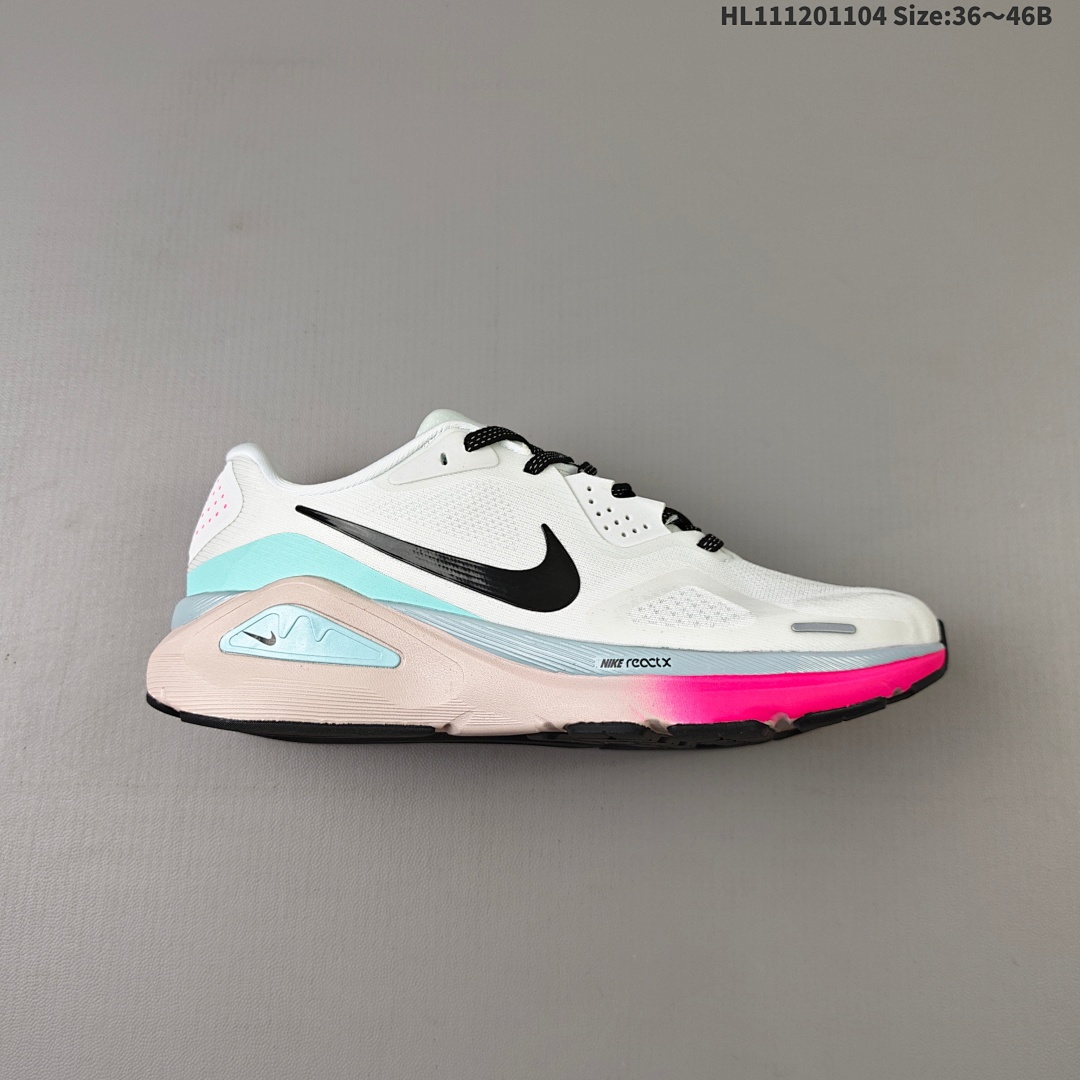 Nike Air Zoom Structure 26 , Logo