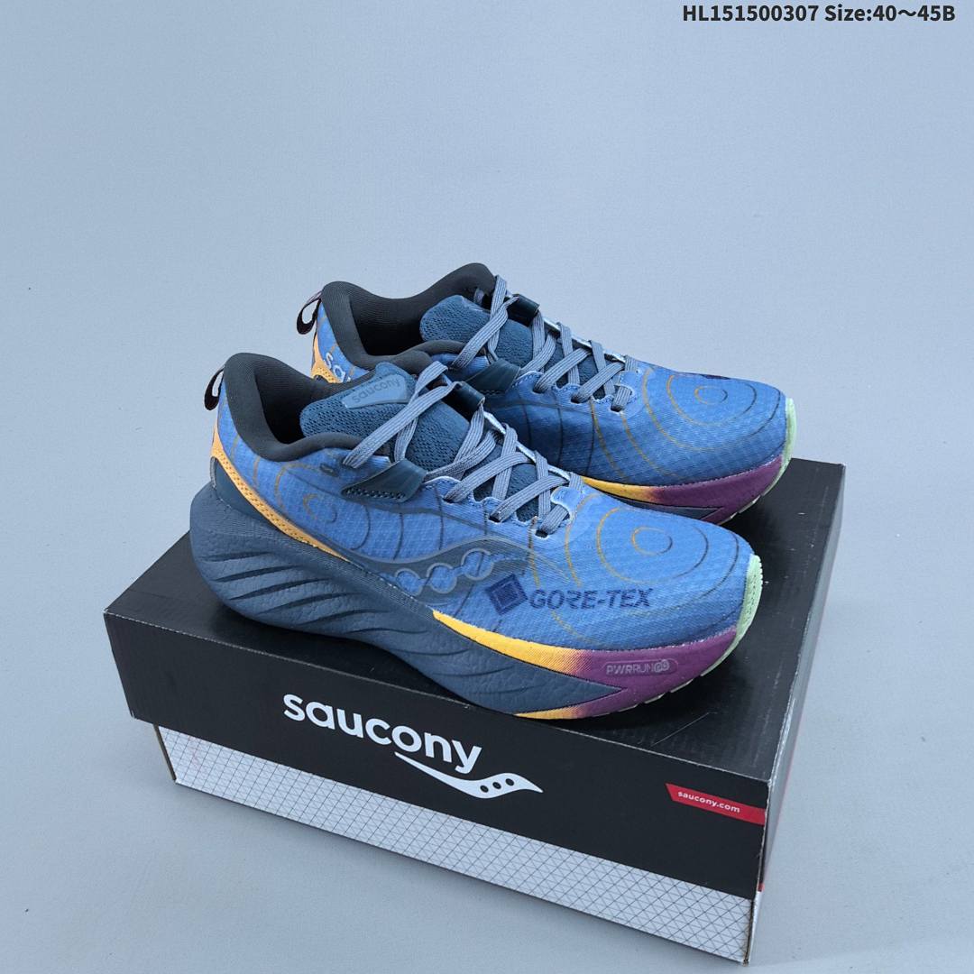 /Saucony Triumph 22 22 3D PWRRUN+
