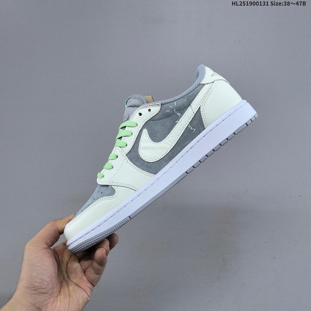 Nike Air Jordan 1 x Travis Scott AJ1 - foto 7