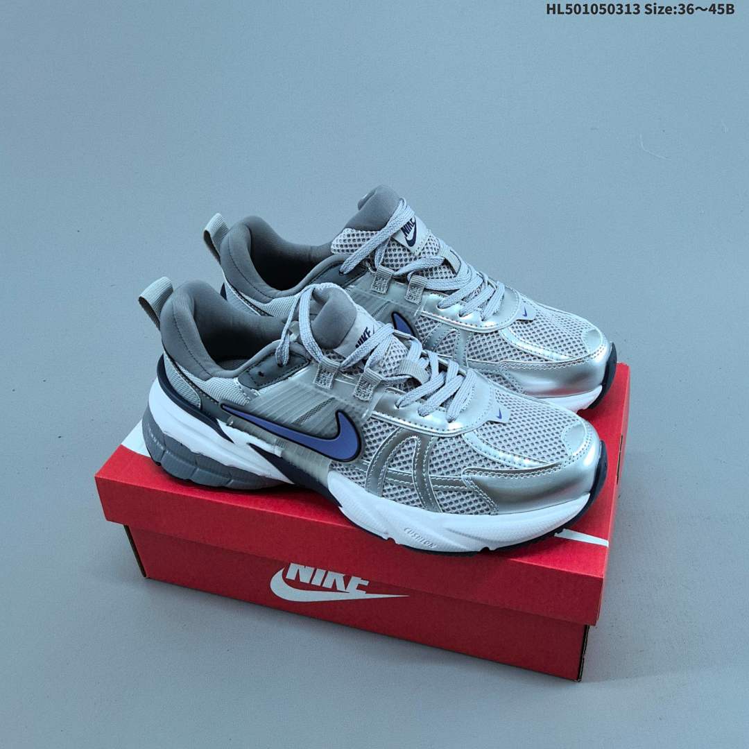 NIKE V2K RUN Swoosh Bill Bower - foto 11