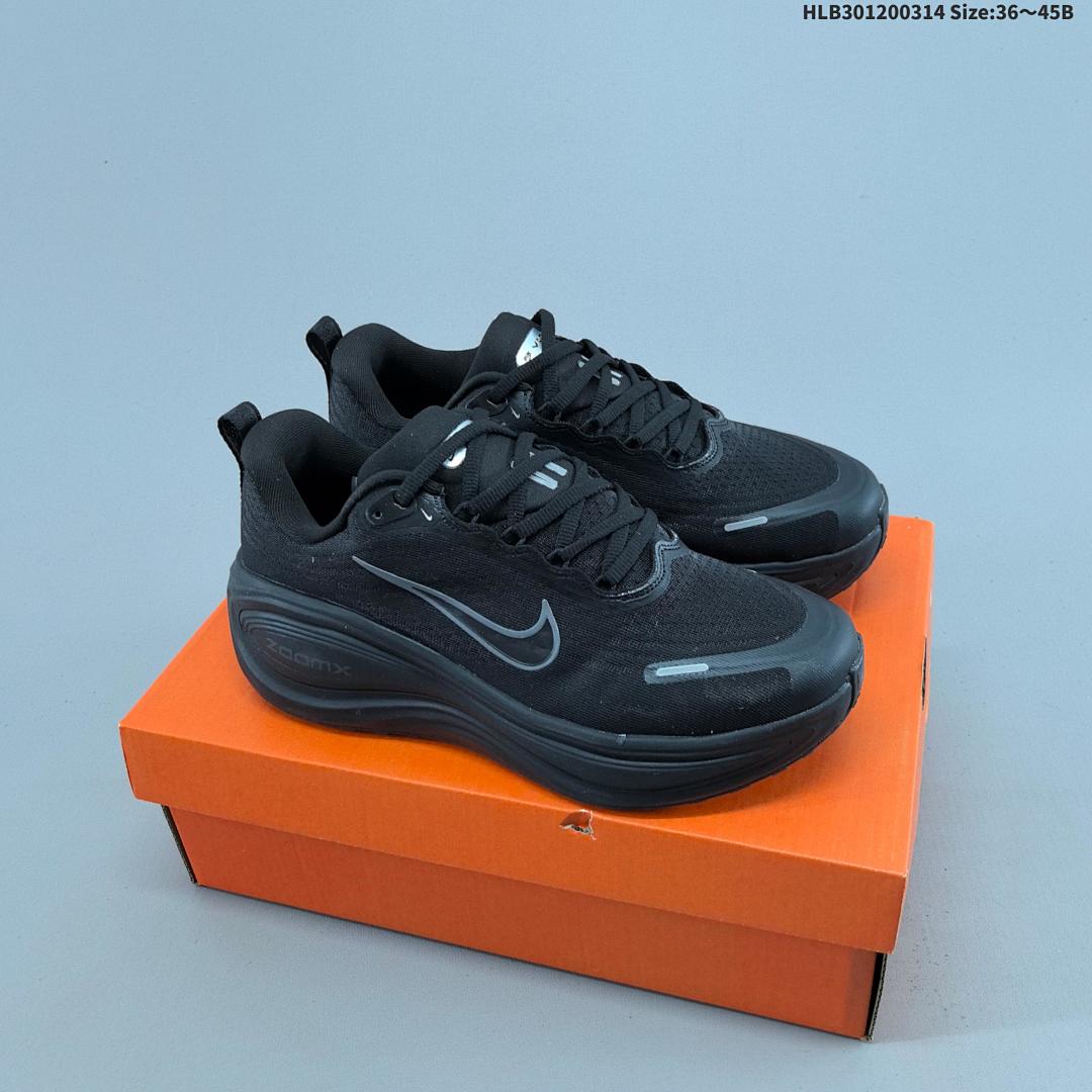 Nike Vomero Plus Swoosh Vomero Plus Swoosh - foto 16