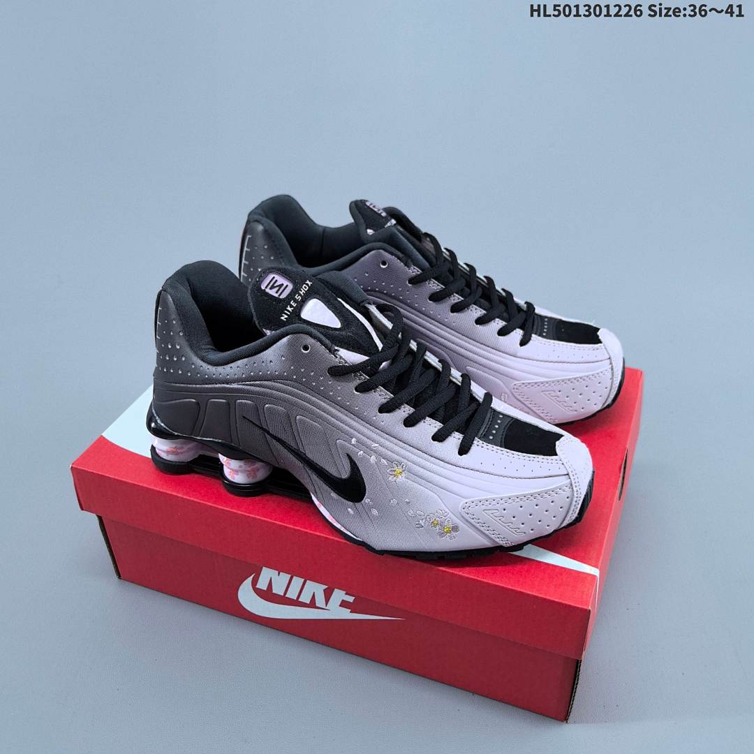 NIKE SHOX R4 -001 ID
