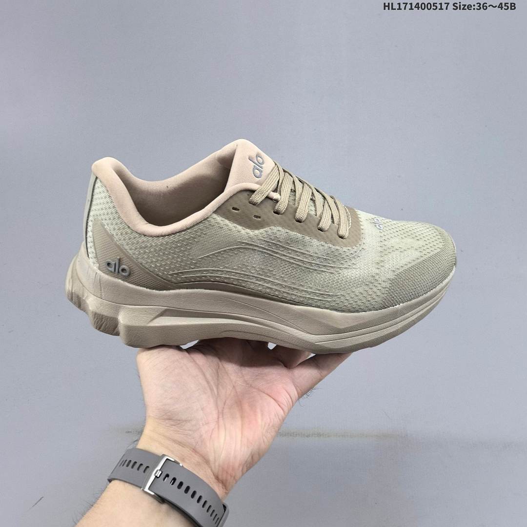 Alo Yoga Alo Runner HL171400517 Size 45B - foto 2